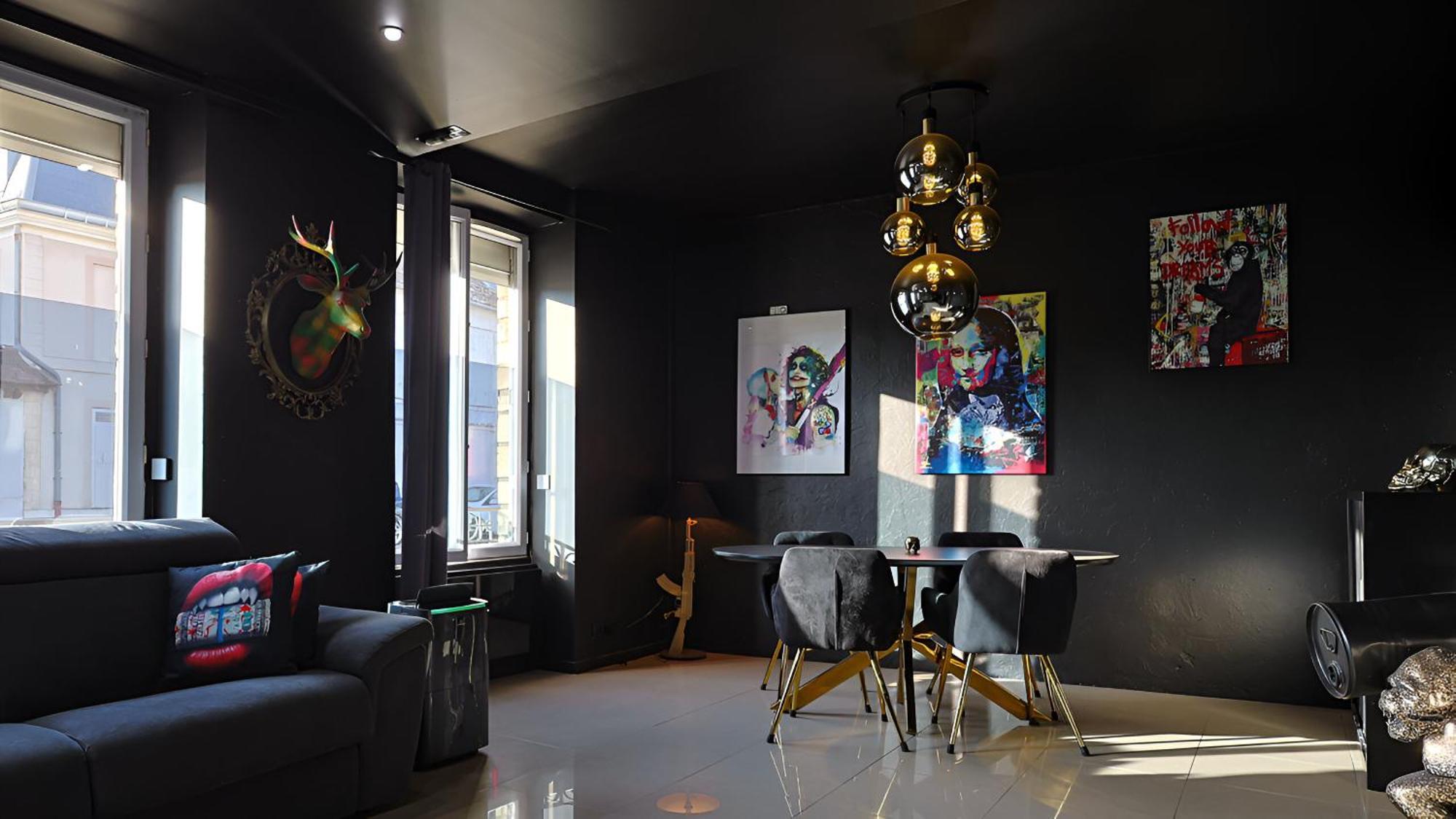 Appartement Pop Art - Asterix,Cdg,Chantilly,Disney La Chapelle-en-Serval Eksteriør billede