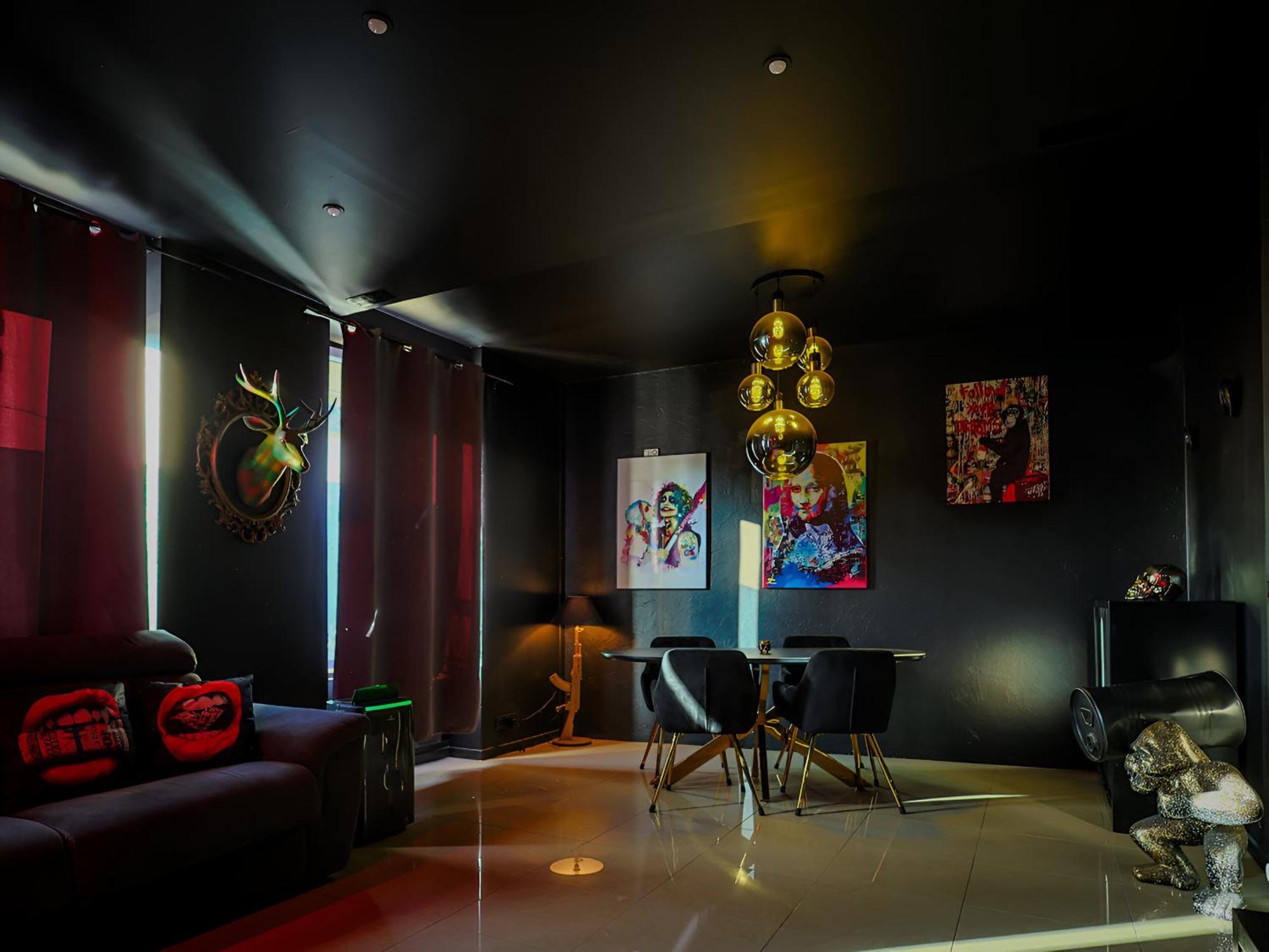 Appartement Pop Art - Asterix,Cdg,Chantilly,Disney La Chapelle-en-Serval Eksteriør billede