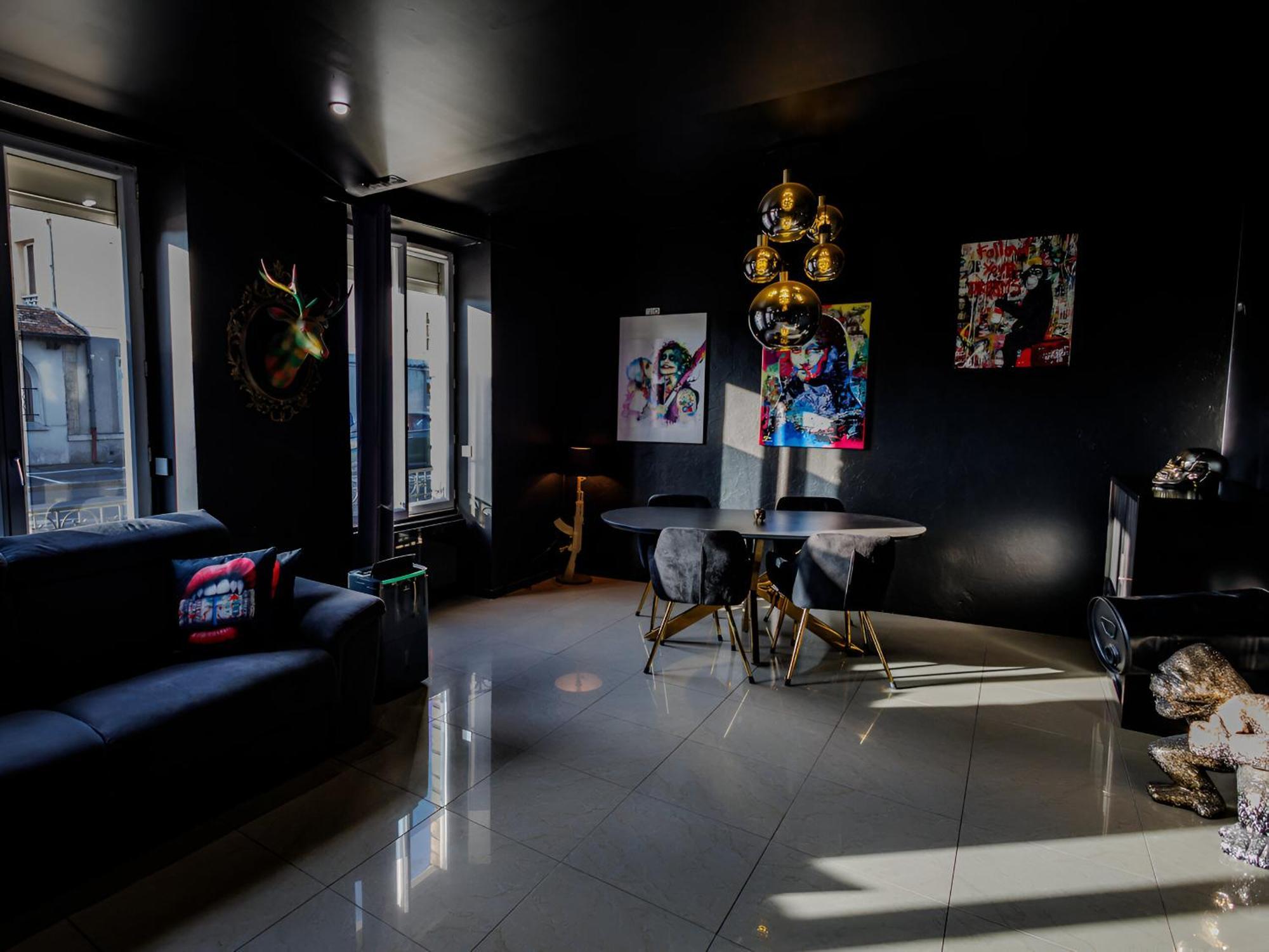 Appartement Pop Art - Asterix,Cdg,Chantilly,Disney La Chapelle-en-Serval Eksteriør billede
